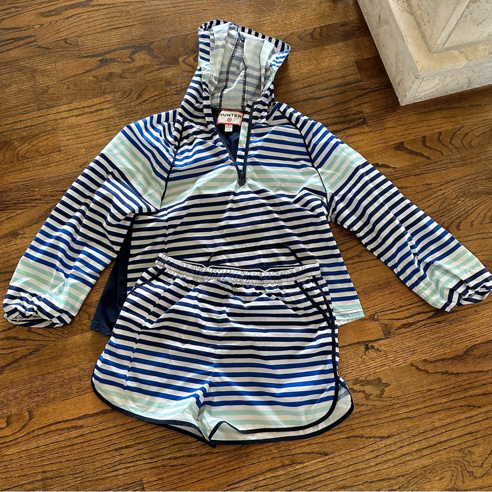 Hunter x Target Collaboration Girls XL Windbreaker and Shorts